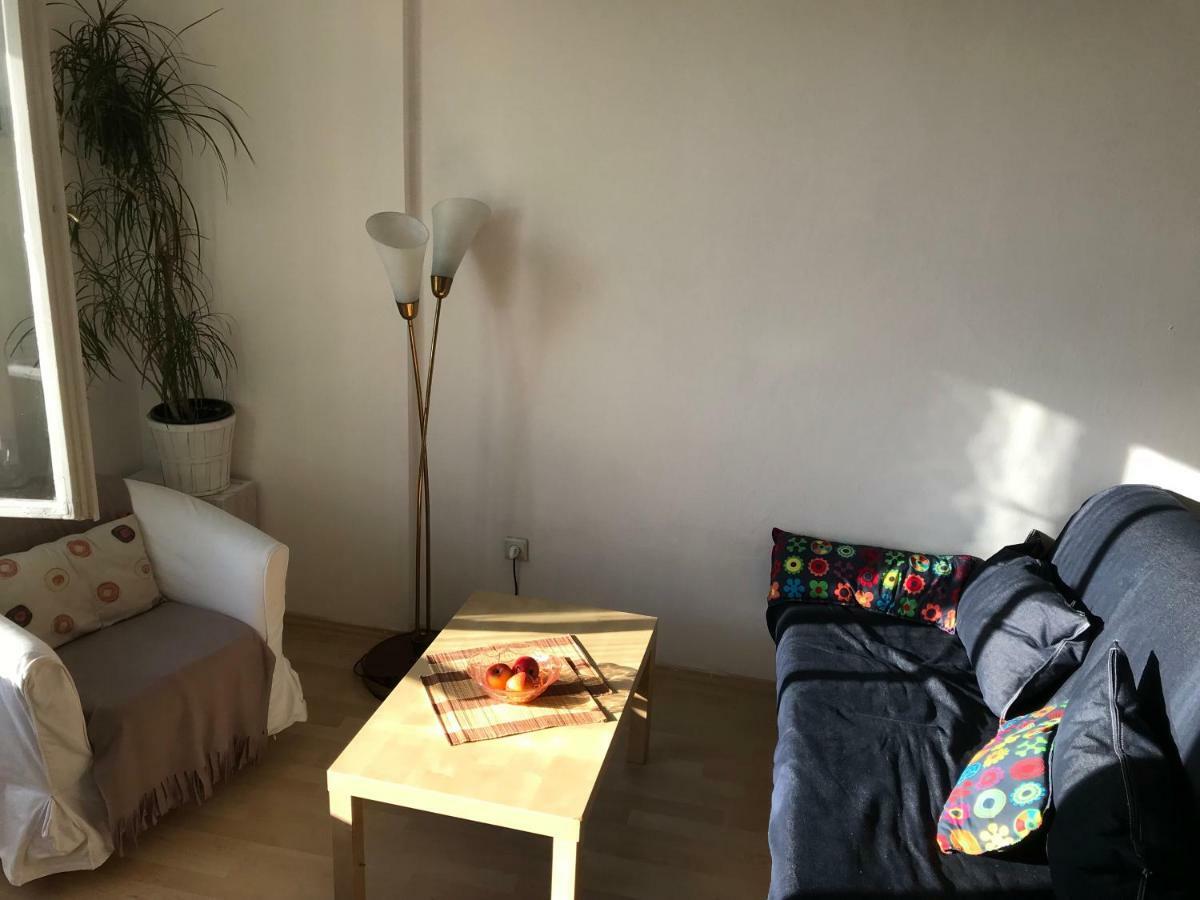 Apartamento Cosy Flora Nest Praga Exterior foto